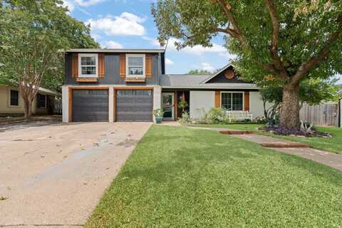 712 Vaughn Drive, Burleson, TX 76028