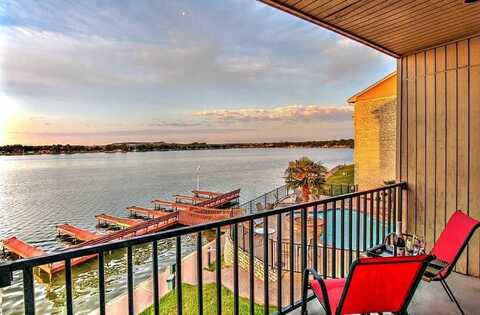 401 E Pearl Street, Granbury, TX 76048