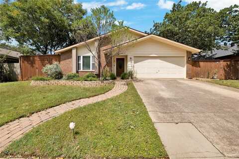 3237 Red Oak Lane, Bedford, TX 76021