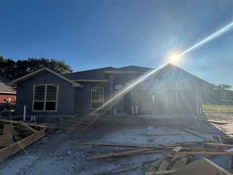 905 Mcanear Street, Cleburne, TX 76033