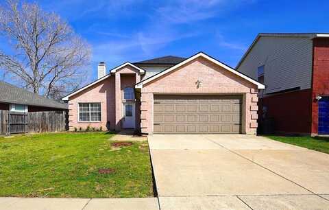 8164 Heritage Place Drive, Fort Worth, TX 76137
