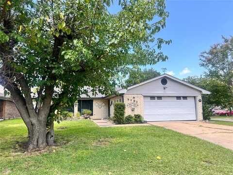 3100 Chaparral Drive, Greenville, TX 75402
