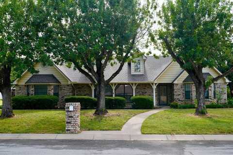 405 S Denton Avenue, Justin, TX 76247