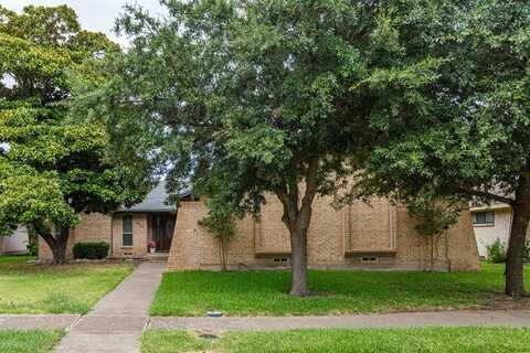 3937 Roanoke Drive, Garland, TX 75041