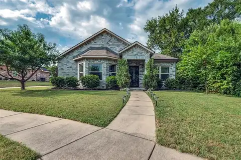 1202 Royal Avenue, Duncanville, TX 75137
