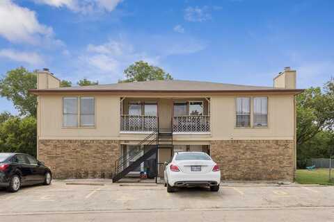 8113 Foxfire Lane, White Settlement, TX 76108