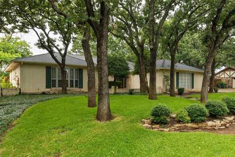 4704 Hillside Drive, Arlington, TX 76013