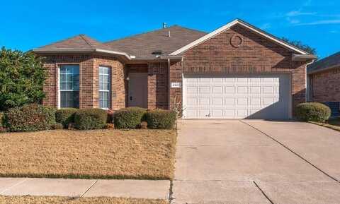 6321 Kristen Drive, Fort Worth, TX 76131