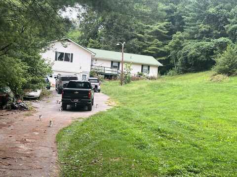 1104 Dan Bean Road, Speedwell, TN 37870