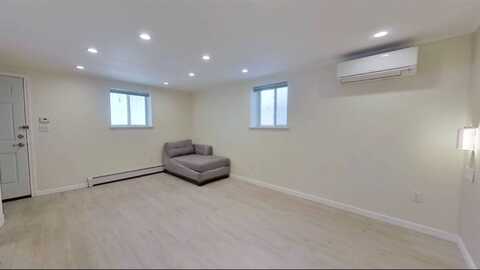 1141 Pugsley Ave, Bronx, NY 10472