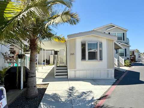 80 Huntington St, Huntington Beach, CA 92648