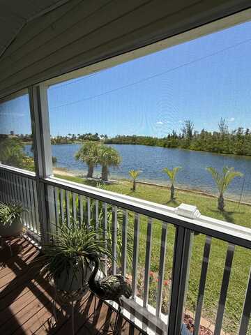 701 Aqui Esta Dr, Punta Gorda, FL 33950