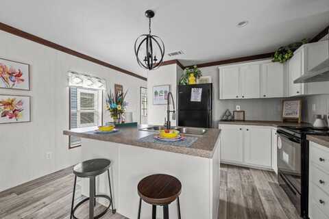 3150 Plateau Drive, Columbus, GA 31903