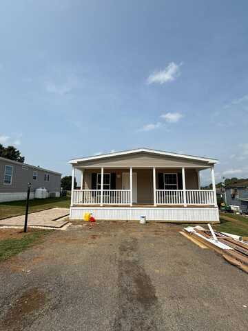 14 Big Spring Ter, Newville, PA 17241