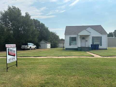 810 3rd Street, Alva, OK 73717
