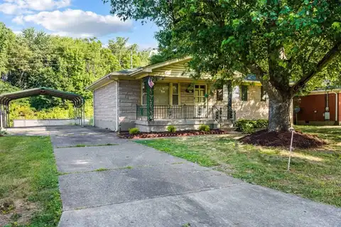 4310 Raven Ridge Dr., Louisville, KY 40216