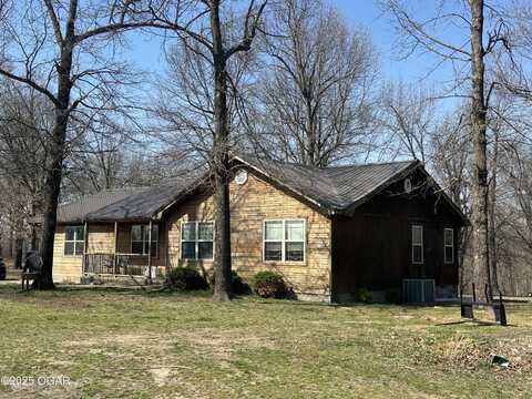 21601 Hershey Lane, Goodman, MO 64843