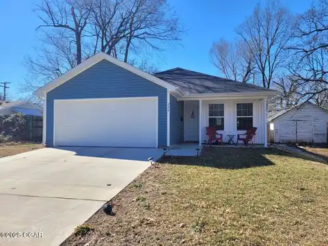220 S Florida Avenue, Joplin, MO 64801