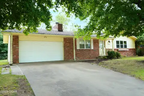 2709 S Indiana Avenue, Joplin, MO 64804