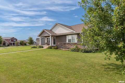1559 Olde Brandy Lane, Davenport, IA 52807