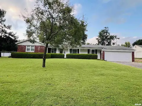 1116 LATHAM Street, Eldorado, IL 62930