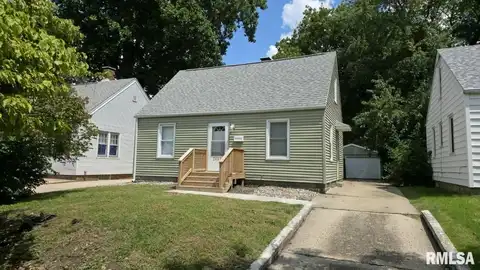 2662 S 7TH Street, Springfield, IL 62703