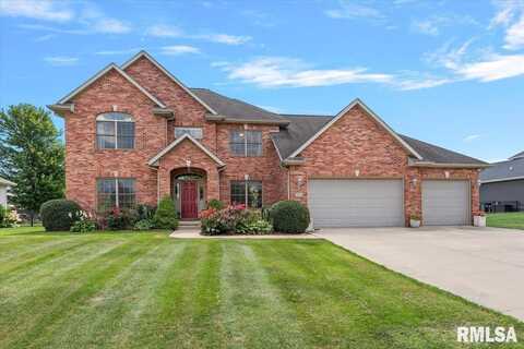 1600 E SPRUCE Street, Chatham, IL 62629