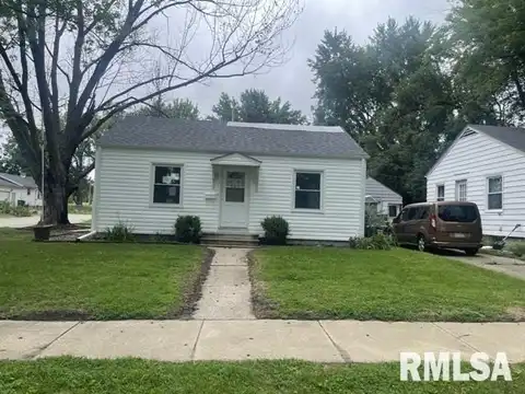 2104 E Whitmer Street, Decatur, IL 62521