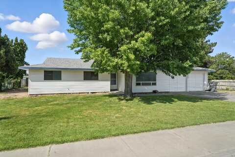920 W 14th Pl, Kennewick, WA 99337
