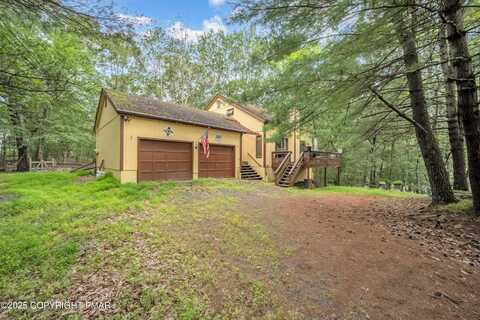 2096 Candlewood Drive, East Stroudsburg, PA 18301