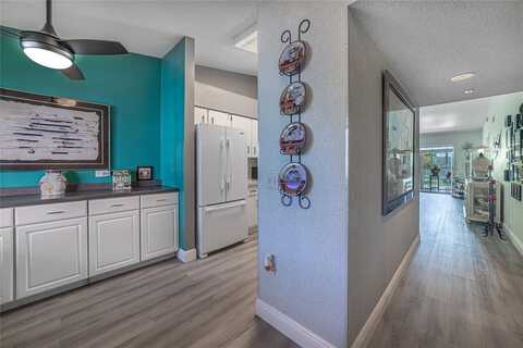 7395 N Devon Dr, Tamarac, FL 33321