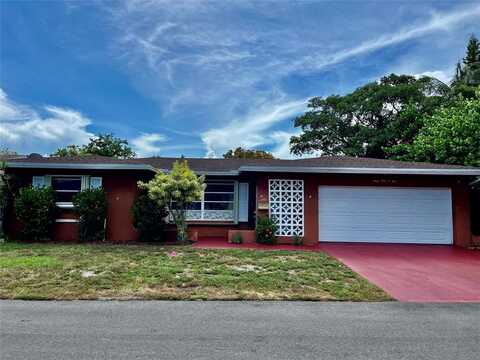 6105 NW 73rd Ave, Tamarac, FL 33321