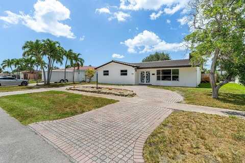 5300 Garfield St, Hollywood, FL 33021