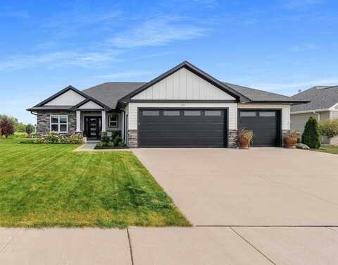 4216 DOWNTON Circle, GREEN BAY, WI 54313