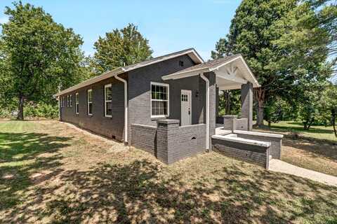 1222 Ohio Avenue, Etowah, TN 37331