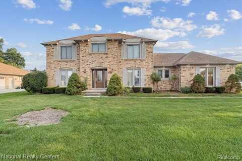 12387 Cedar Drive, Shelby, MI 48315