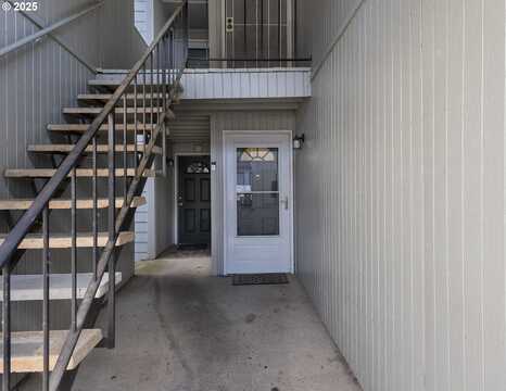 159 SW FLORENCE AVE, Gresham, OR 97080