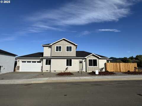 126 COLES VALLEY ST, Sutherlin, OR 97479