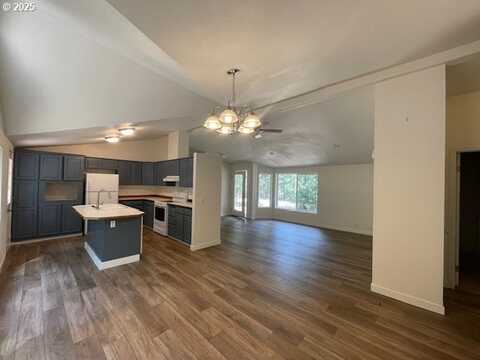 31 Thompson Trail, Goldendale, WA 98620
