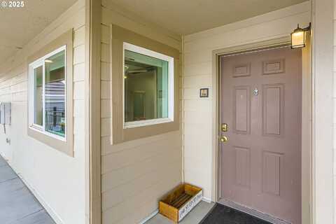 15320 NW CENTRAL DR, Portland, OR 97229