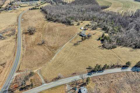 4015 White House RD, Moneta, VA 24121