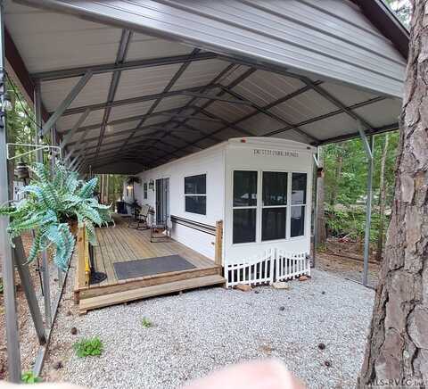 478 Laramie Drive, Bracey, VA 23919