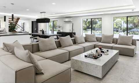 500 NE 14th Avenue, Fort Lauderdale, FL 33301