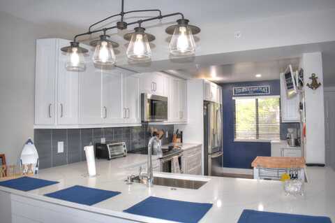 1301 Seafarer 305 Circle, Jupiter, FL 33477