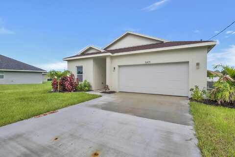 5471 NW Model Court, Port Saint Lucie, FL 34986
