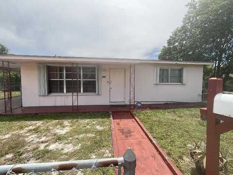 2100 Mercer Avenue, West Palm Beach, FL 33401