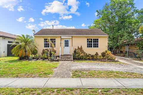 6410 Garden Avenue, West Palm Beach, FL 33405