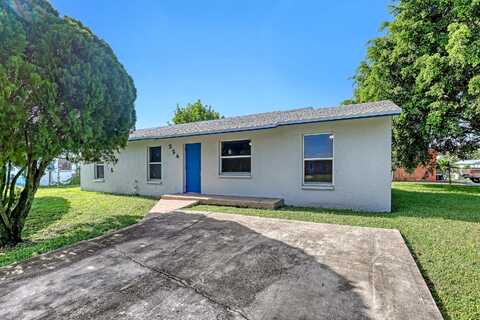 324 W 5th Terrace, Pahokee, FL 33476