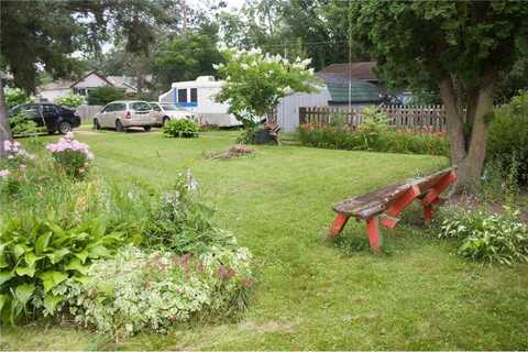 1024 4th Avenue NE, Brainerd, MN 56401