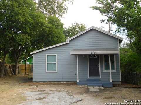 1609 Santa Anna, San Antonio, TX 78201